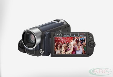 Цена: $ 273. Canon LEGRIA FS200 Silver Видеокамера