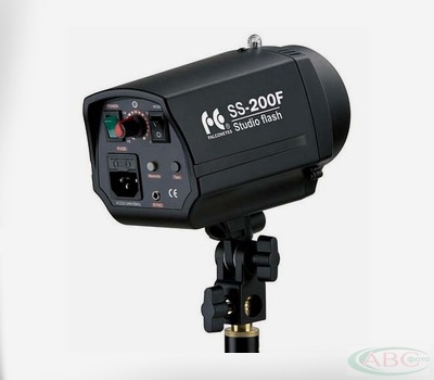 Цена: $ 149. Falcon SS-200F Осветитель