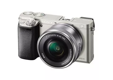 Фото: Sony A6000 Kit 16-50 Silver (ILCE6000LS)