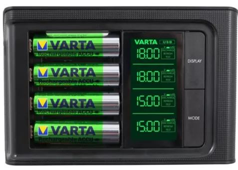 Фото: Varta LCD Smart Charger 4x2100 мАч NI-MH АА USB (57674101441)