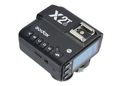 Фото: Godox X2T-O радіосинхронізатор для Olympus/Panasonic)