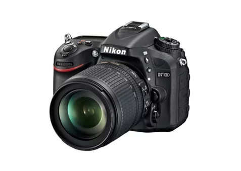 Фото: Nikon D7100 Kit AF-S DX 18-105 VR (VBA360K001)