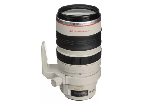 Фото: Canon EF 28-300 f/3.5-5.6L IS USM (9322A006)