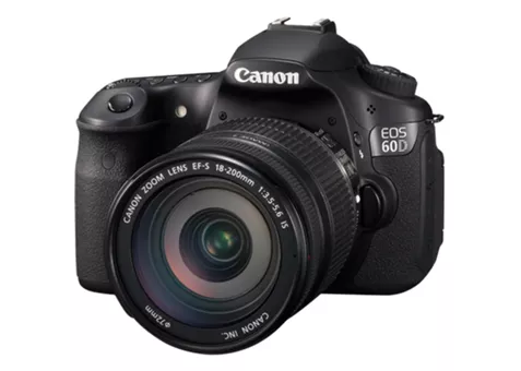 Фото: Canon EOS 60D Kit 18-200 IS гарантия производителя