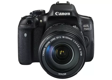 Фото: Canon EOS 750D kit 18-135 IS STM