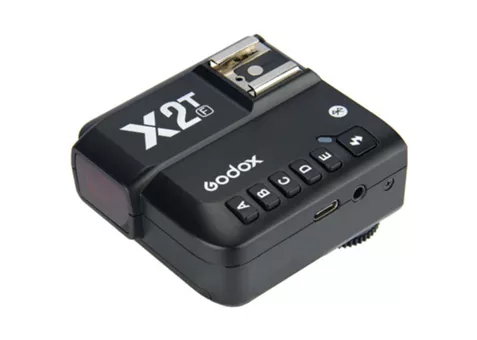 Фото: Godox X2T-F радіосинхронізатор для Fujifilm