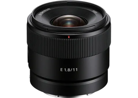 Фото: Sony E 11 mm f/1.8 SEL11F18.SYX