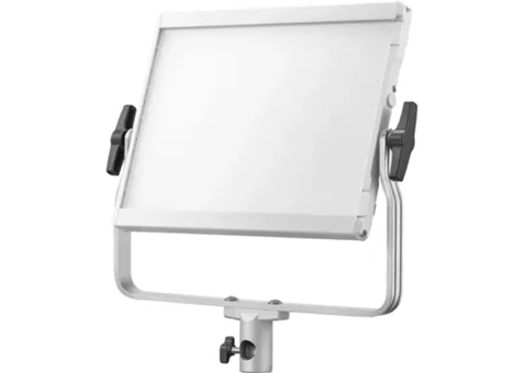 Фото: Godox LP600R-K2