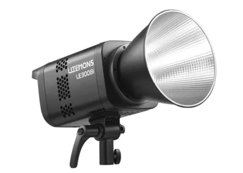 Фото: Godox Litemons LE300Bi Bi-color LED Light Black