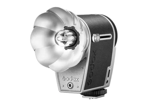 Фото: Godox Lux Cadet Retro