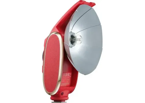 Фото: Godox Lux Senior Retro Camera Flash (Red)