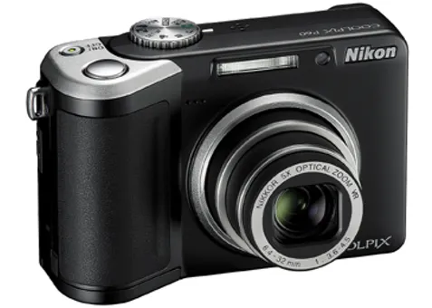 Фото: Nikon Coolpix P60 Black