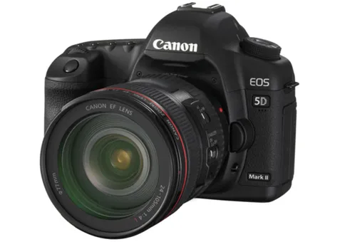 Фото: Canon EOS 5D Mark II kit 24-105 f/4.0L IS USM