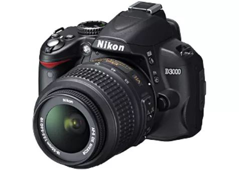 Фото: Nikon D3000 Kit 18-55 VR