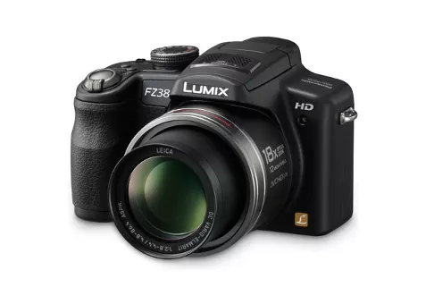 Фото: Panasonic Lumix DMC-FZ38 Black