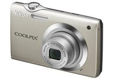 Фото: Nikon Coolpix S3000 Silver