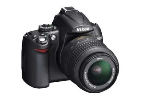 Фото: Nikon D5000 Kit 18-105 VR