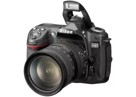 Фото: Nikon D90 Kit 18-200mm VRII+сертификат на обучение в фотошколе