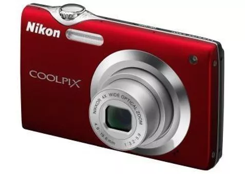 Фото: Nikon Coolpix S3000 Red