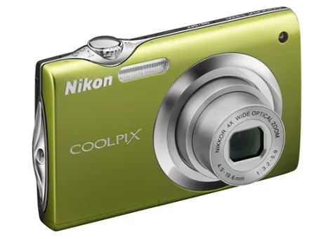 Фото: Nikon Coolpix S3000 Green