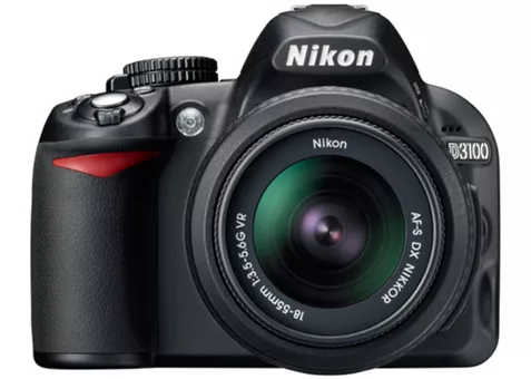 Фото: Nikon D3100 Kit 18-55 VR
