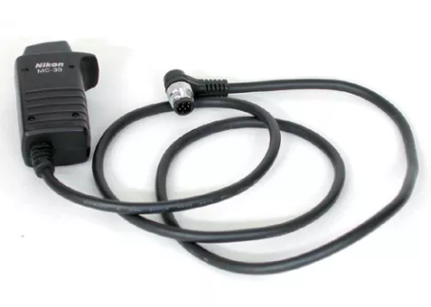 Фото: Nikon Remote Cord MC-30
