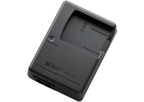 Фото: Nikon MH-65