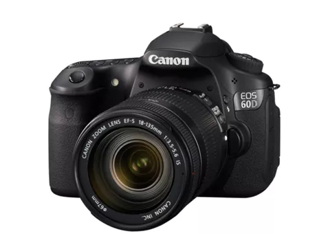 Фото: Canon EOS 60D Kit 18-135 IS