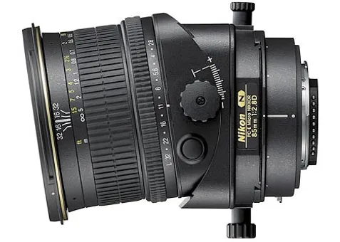 Фото: Nikon 85mm f/2.8D ED PC-E NIKKOR