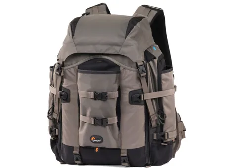 Фото: Lowepro Pro Trekker 300 AW