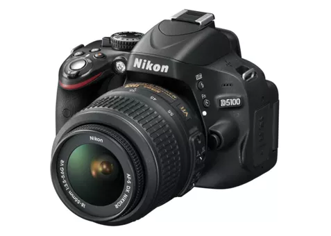 Фото: Nikon D5100 Kit 18-55 VR