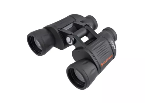 Фото: Celestron UpClose 8x40 Auto Focus (821406)