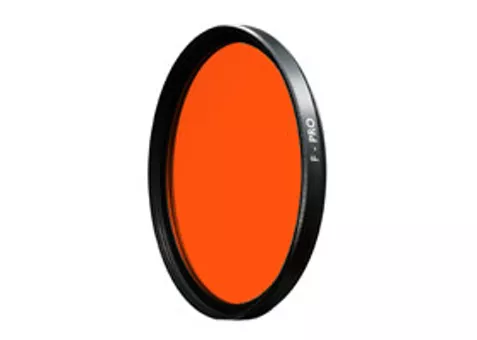 Фото: Schneider B+W 77mm Infracolor 099