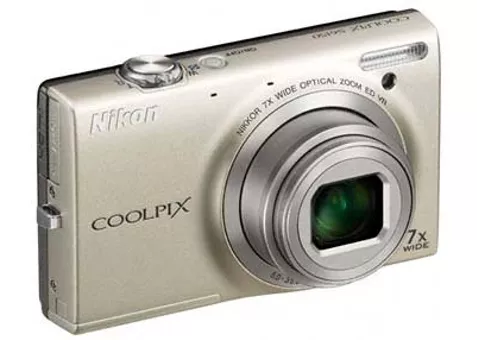 Фото: Nikon Coolpix S6150 Silver официальная гарантия производителя