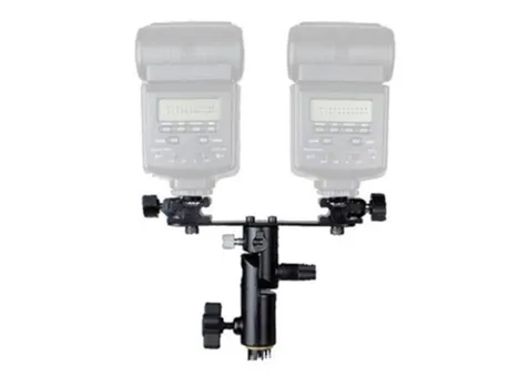 Фото: Interfit Кронштейн Strobie Twin Metal Umbrella Bracket with 2 x Metal adjust. Flash shoes STR144