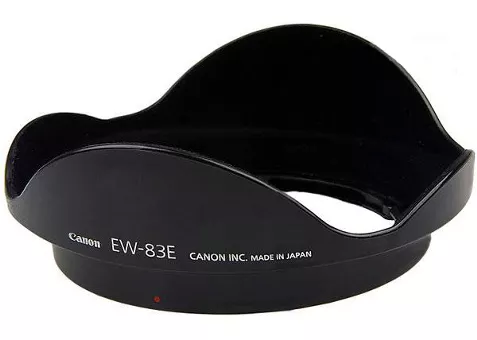 Фото: Canon EW-83E