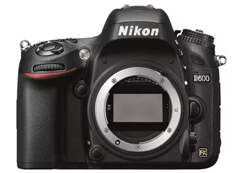Фото: Nikon D600 гарантия производителя